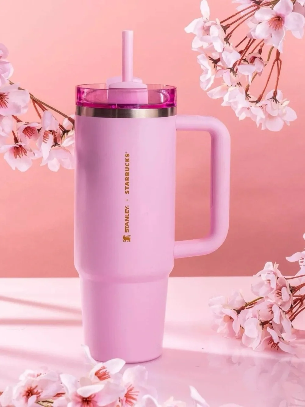 Stanley Starbucks flowstate cold 40oz Pink viral Tumbler water bottle cup straw - Picture 1 of 5
